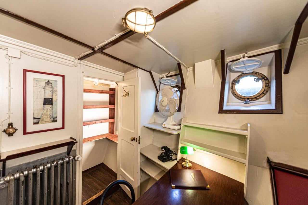 Das Feuerschiff Hamburg Exterior foto